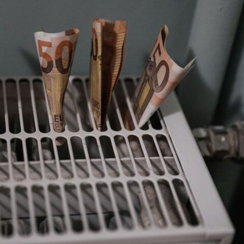 Επίδομα Θέρμανσης: Άνοιξε η πλατφόρμα για όσους ζεσταίνονται με ηλεκτρική ενέργεια 