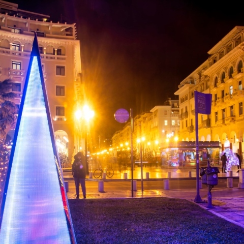 Κορωνοϊός: Στο «κόκκινο» το ιικό φορτίο στην Θεσσαλονίκη 