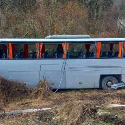 Οκτώ Έλληνες τραυματίες μετά από σύγκρουση λεωφορείου με φορτηγό στη Βουλγαρία