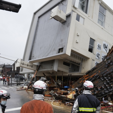 Ιαπωνία: Στους 126 ανήλθε ο αριθμός των νεκρών μετά τον σεισμό της πρωτοχρονιάς