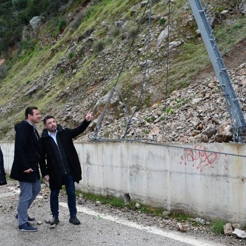 Περιφέρεια Αττικής: Αυτοψία Χαρδαλιά στο κατεστραμμένο επαρχιακό δίκτυο Επιδαύρου - Καλλονής