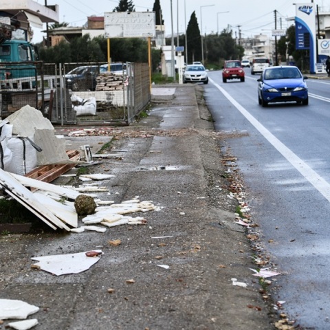 Κακοκαιρία: Σοβαρές υλικές ζημιές και κυκλοφοριακό «κομφούζιο» στη Δυτική Ελλάδα 