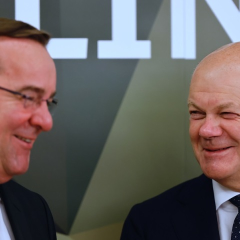 Ο Όλαφ Σολτς και ο Μπόρις Πιστόριους 