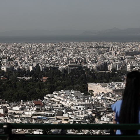 Ακίνητα: Έκρηξη τιμών σε όλη την Ευρώπη - Σχεδόν το 50% σκέφτεται τη συγκατοίκηση 
