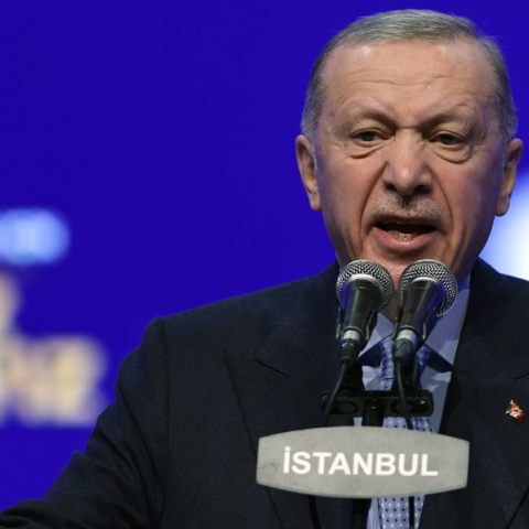 Ερντογάν: Να προστατεύσουμε τη «Γαλάζια Πατρίδα» από το Αιγαίο μέχρι τη Μαύρη Θάλασσα 