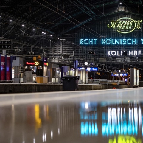 DW: Απεργία των τρένων ως τη Παρασκευή στη Γερμανία - «Παραλύει» το γερμανικό δίκτυο