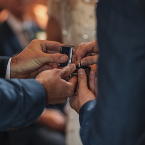 Ανοίγει τον διάλογο για τα ομόφυλα ζευγάρια ο Πρωθυπουργός 