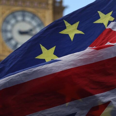 Σοβαρές οι οικονομικές επιπτώσεις από το Brexit © ANDY RAIN/ EPA