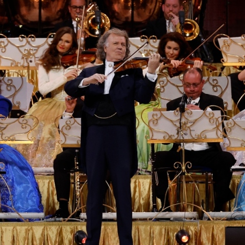 Ο παγκοσμίου φήμης βιολιστής Andre Rieu έρχεται για πρώτη φορά στην Ελλάδα