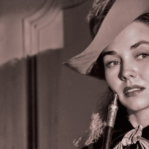 «Η Κυρία Μποβαρύ» του Γκυστάβ Φλωμπέρ, Εκδόσεις Athens Review of Books, μτφ. Μαρίνα Κουνέζη