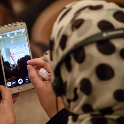 Γερμανία: Μουσουλμάνοι μαθητές ζήτησαν επιβολή μαντίλας στο σχολείο τους