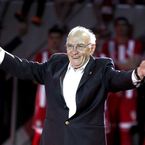 Έφυγε από τη ζωή ο «θρυλικός» Γιώργος Δαρίβας