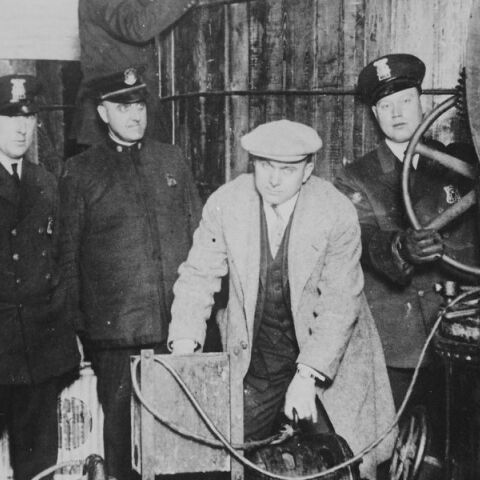 Σαν Σήμερα: Στις 16 Ιανουαρίου 1919 επιβάλλεται η ποτοαπαγόρευση © Wikimedia Commons