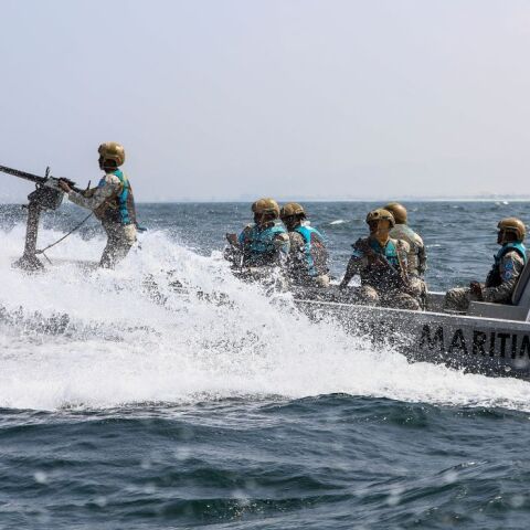 Χούθι: Χτύπημα σε αμερικανικό πλοίο 
