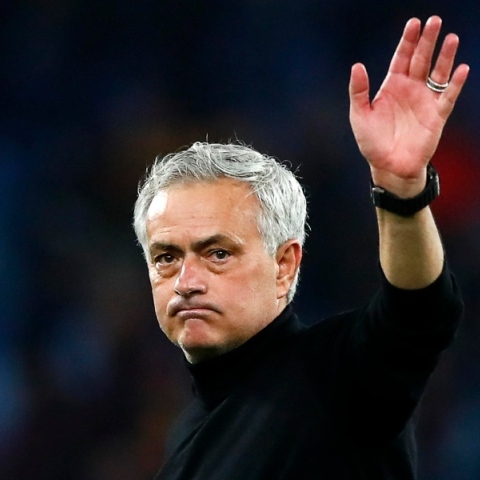 Η Ρόμα απέλυσε τον Μουρίνιο μετά από 2,5 χρόνια στον πάγκο των «τζιαλορόσι»