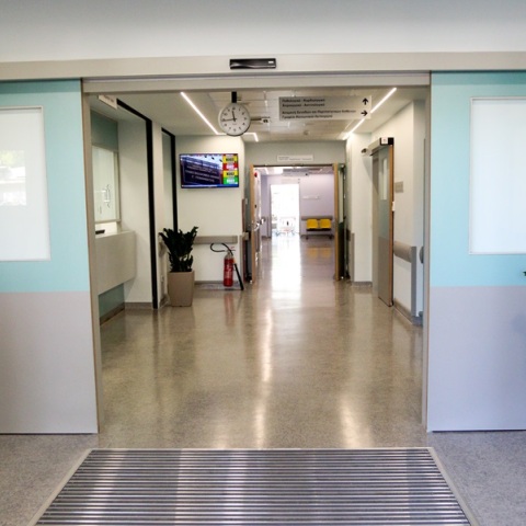 Ζεφύρι: Πέθανε η 45χρονη που περιέλουσε με εύφλεκτο υλικό ο σύζυγός και της έβαλε φωτιά