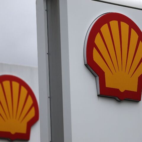 H Shell ακολουθεί το παράδειγμα άλλων μεγάλων εταιριών © ANDY RAIN/ EPA 