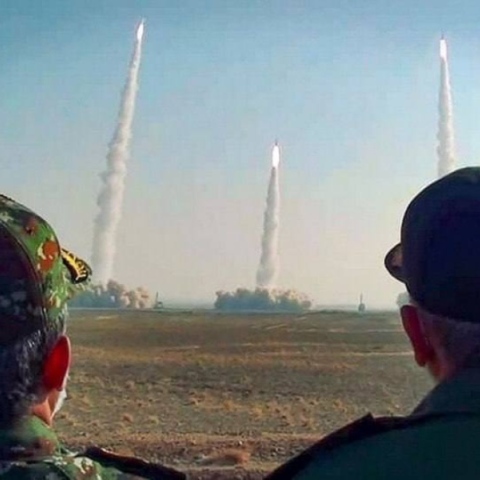 Το Πακιστάν ανακαλεί τον πρέσβη του από το Ιράν μετά το πλήγμα στο έδαφός του