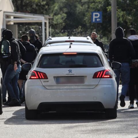  ΑΠΟΛΟΓΙΑ ΣΤΟΝ ΕΙΣΑΓΓΕΛΕΑ ΤΩΝ ΣΥΛΛΗΦΘΕΝΤΩΝ ΓΙΑ ΤΙΣ ΔΟΛΟΦΟΝΙΕΣ ΒΑΣΙΛΗ ΡΟΥΜΠΕΤΗ ΚΑΙ ΓΙΑΝΝΗ ΣΚΑΦΤΟΥΡΟΥ