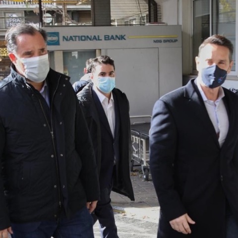 Αιφνιδιαστική επίσκεψη του Άδωνι Γεωργιάδη στο τμήμα επειγόντων του ΓΝΑ «Ευαγγελισμός»