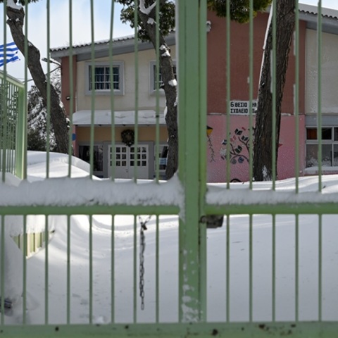 Ποια σχολεία θα παραμείνουν κλειστά τη Δευτέρα (22.1) λόγω της κακοκαιρίας