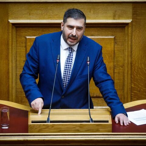 ΚΑΤΣΙΒΑΡΔΑΣ ΧΑΡΑΛΑΜΟΣ ΣΥΖΗΤΗΣΗ ΣΤΗΝ ΟΛΟΜΕΛΕΙΑ ΤΗΣ ΒΟΥΛΗΣ ΓΙΑ ΤΗΝ ΑΙΤΗΣΗ ΑΡΣΗΣ ΑΣΥΛΙΑΣ ΒΟΥΛΕΥΤΩΝ ΤΩΝ ΣΠΑΡΤΙΑΤΩΝ (ΓΙΩΡΓΟΣ ΚΟΝΤΑΡΙΝΗΣ/EUROKINISSI)