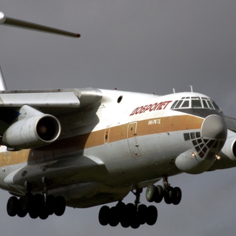 Συντριβή ρωσικού μεταγωγικού: Κίεβο και Μόσχα συνεχίζουν να κατηγορούν η μία την άλλη