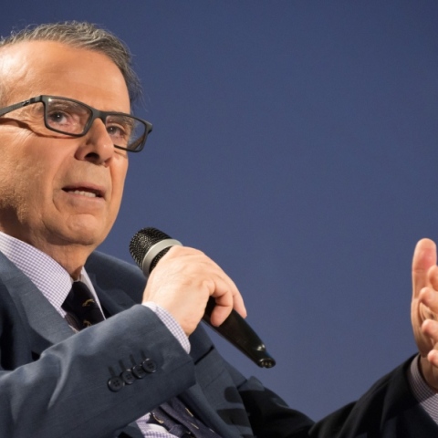 Θάνος Ασκητής: Κινητό στα παιδιά μετά το Δημοτικό Σχολείο 