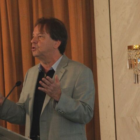 Είναι τα μη κρατικά ΑΕΙ κίνδυνος για τα δημόσια; Η απάντηση του καθηγητή Αχιλλέα Γραβάνη