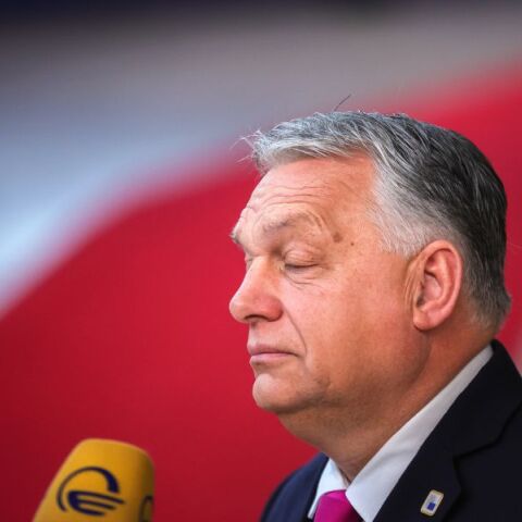 Συνεχίζεται το παζάρι με τον Βίκτορ Όρμπαν