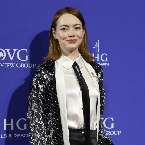 Η Έμμα Στόουν ξέσπασε σε κλάματα - Η αγκαλιά με τον αυτιστικό θαυμαστή της