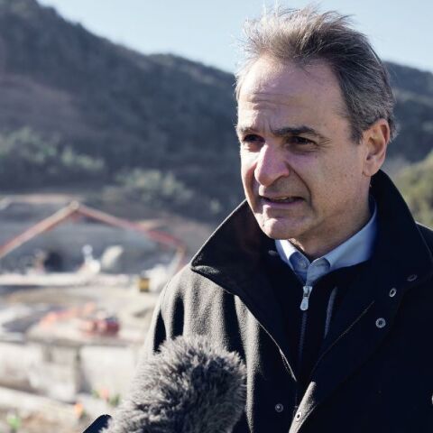 Τα μαλλιά του πρωθυπουργού κάνουν τα δικά τους μερικές φορές...