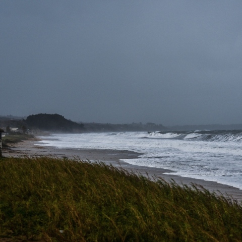 Ελαφρώς νεφελώδης θα είναι ο καιρός σήμερα Τετάρτη με τη θερμοκρασία να σημειώνει μικρή πτώση