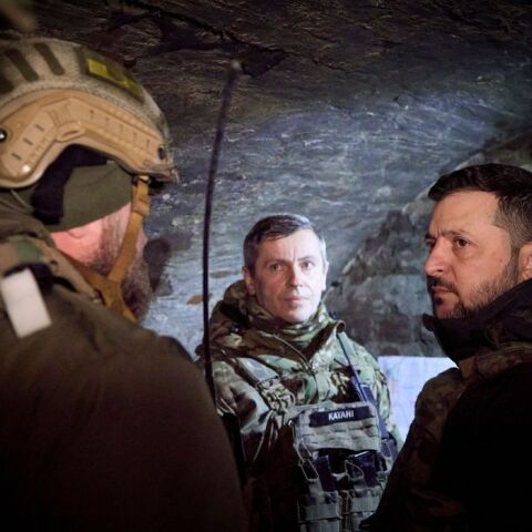 Oυκρανία: Γιατί λιγοστεύουν οι επιλογές του Ζελένσκι;