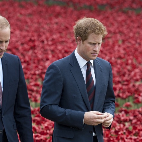 Βασιλιάς Κάρολος: H ολιγόλεπτη συνάντηση με τον Πρίγκιπα Χάρι που διέμεινε εκτός βασιλικής κατοικίας