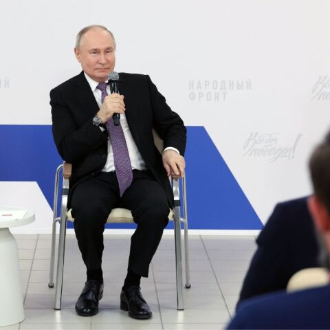 Πούτιν: Τρόλαρε τον Τάκερ Κάρλσον επειδή το απέρριψαν από την CIA