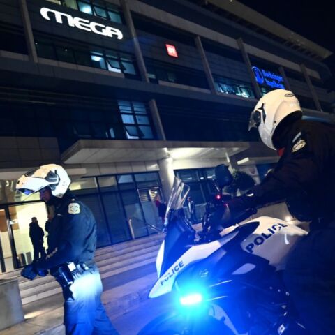 [367125] ΤΗΛΕΦΩΝΗΜΑ ΓΙΑ ΒΟΜΒΑ ΣΤΙΣ ΕΓΚΑΤΑΣΤΑΣΕΙΣ ΤΟΥ MEGA ΣΤΗ ΛΕΩΦΟΡΟ ΣΥΓΓΡΟΥ (ΚΩΣΤΑΣ ΤΖΟΥΜΑΣ / EUROKINISSI)