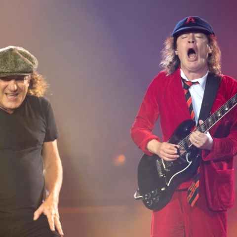 Οι AC/DC ανακοίνωσαν περιοδεία στην Ευρώπη και νέο μπασίστα