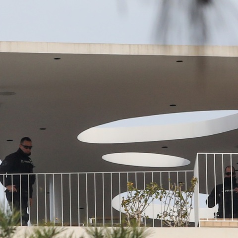 Γλυφάδα: Τι απαντά ο δικηγόρος οικογένειας Καρνέση