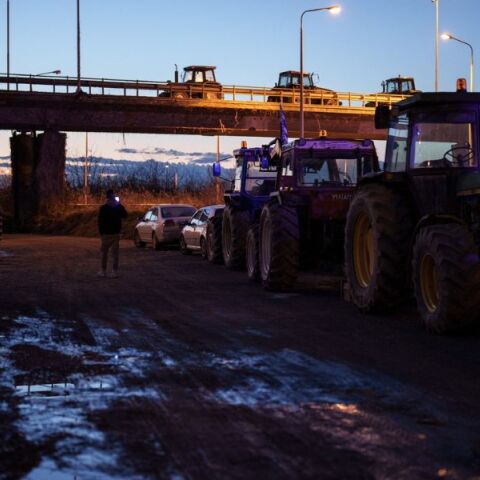 Οι αγρότες θα κατέβουν με τα τρακτέρ στην Αθήνα
