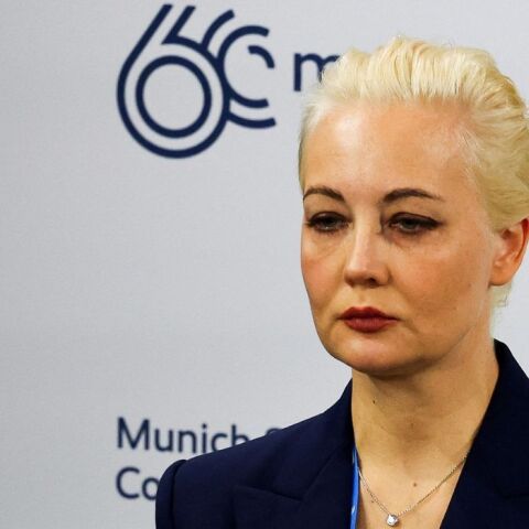 H συγκινητική ομιλία της συζύγου του Ναβάλνι στο Μόναχο την μέρα του θανάτου του 