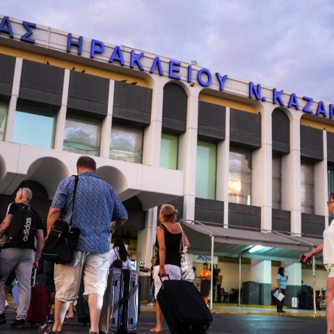 Κλειστό από 19 έως 24 Φεβρουαρίου το Αεροδρόμιο Ηρακλείου - Ξεκινούν εργασίες ασφαλτόστρωσης, σε τμήμα του κυρίως διαδρόμου