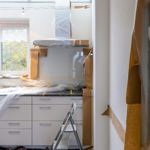 «Ανακαινίζω - Νοικιάζω»: Πρόβλεψη για προκαταβολή μέρους της επιδότησης Όλες οι αλλαγές του προγράμματος