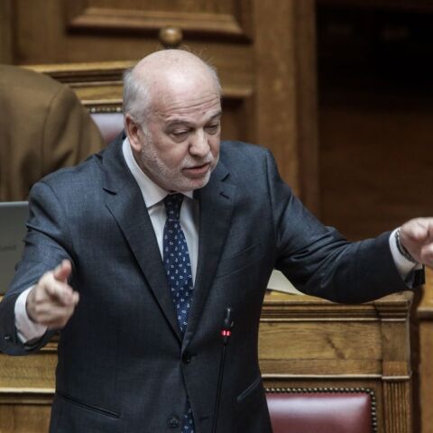 Φλωρίδης σε Ηλιόπουλο: «Πήρατε τις έδρες σας και κάνατε άλλο κόμμα»