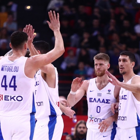Ελλάδα-Τσεχία 72-64: Με το δεξί η εποχή Σπανούλη στην Εθνική