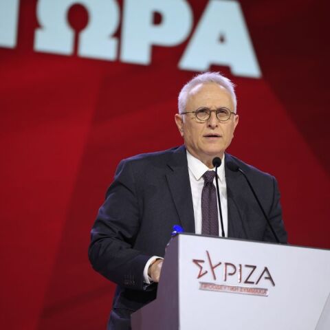 ΣΥΡΙΖΑ: Έντονες αποδοκιμασίες κατά την ομιλία του Γιάννη Ραγκούση