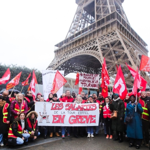 Γαλλία: Απώλειες εσόδων ενός έως δύο εκατομμυρίων ευρώ λόγω της απεργίας στον Πύργο του Άιφελ	