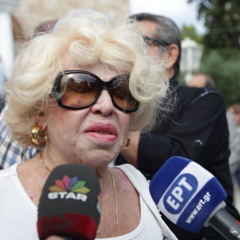 Στο νοσοκομείο σε κρίσιμη κατάσταση η Καίτη Γκρέυ