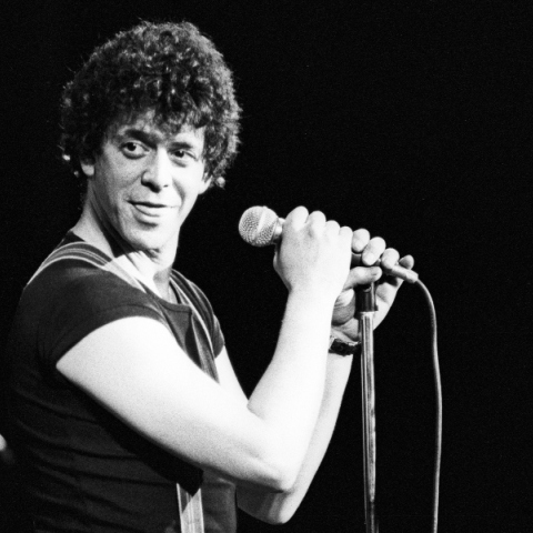 Σαν σήμερα: Ποιος ήταν πραγματικά ο Lou Reed  25 facts για τη ζωή του τραγουδιστή των The Velvet Underground