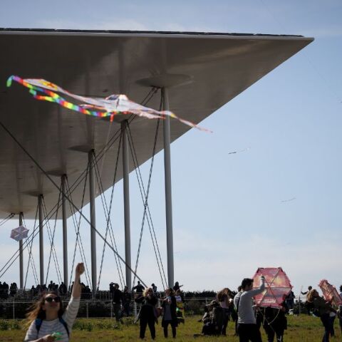 ΚΟΥΛΟΥΜΑ ΣΤΟ ΚΕΝΤΡΟ ΠΟΛΙΤΙΣΜΟ "ΣΤΑΥΡΟΣ ΝΙΑΡΧΟΣ" (EUROKINISSI/ΓΙΑΝΝΗΣ ΠΑΝΑΓΟΠΟΥΛΟΣ)